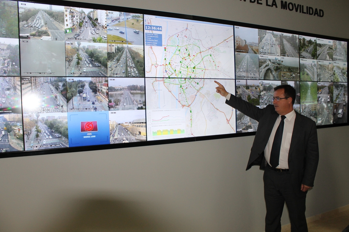 El nuevo Centro de Gestión de Movilidad integra las 74 cámaras de control viario de la ciudad