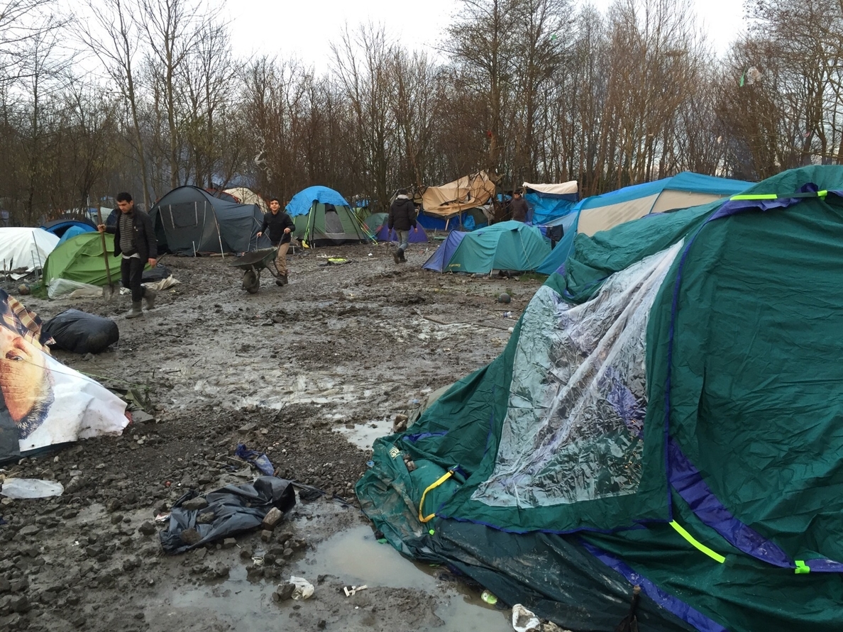 ACNUR, preocupada por la situación de los más de 6.000 refugiados que viven en Norte-Paso de Calais