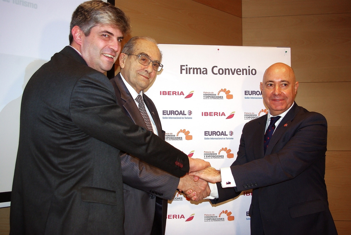 Iberia y el Palacio de Congresos de Torremolinos acuerdan potenciar el mercado de turismo de negocios