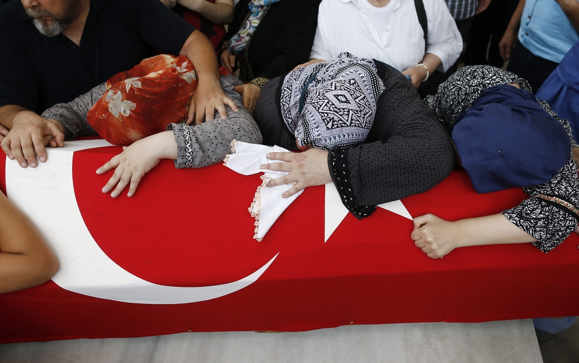 Turquía debatirá sobre la pena de muerte sin tener en cuenta a la UE