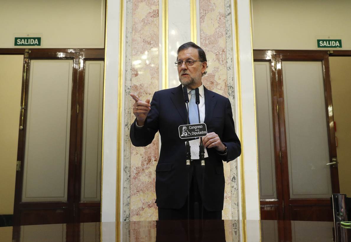 Rajoy afirma que España necesita estabilidad para seguir creando empleo