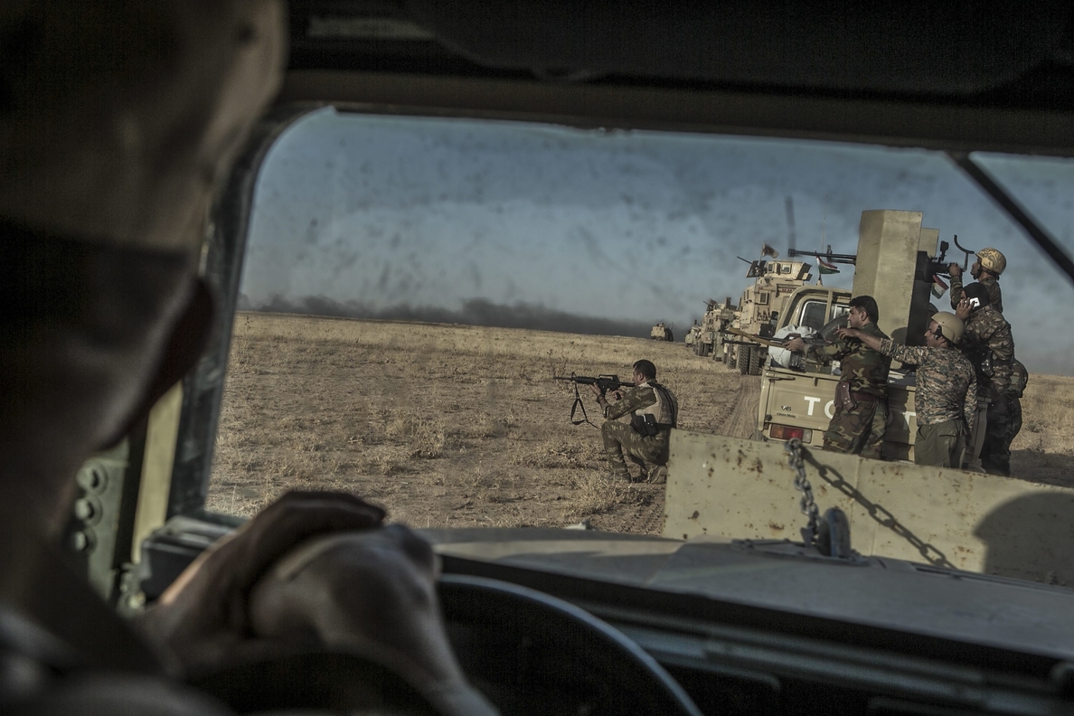 Las fuerzas iraquíes comienzan una operación para liberar Al Qayara del EI