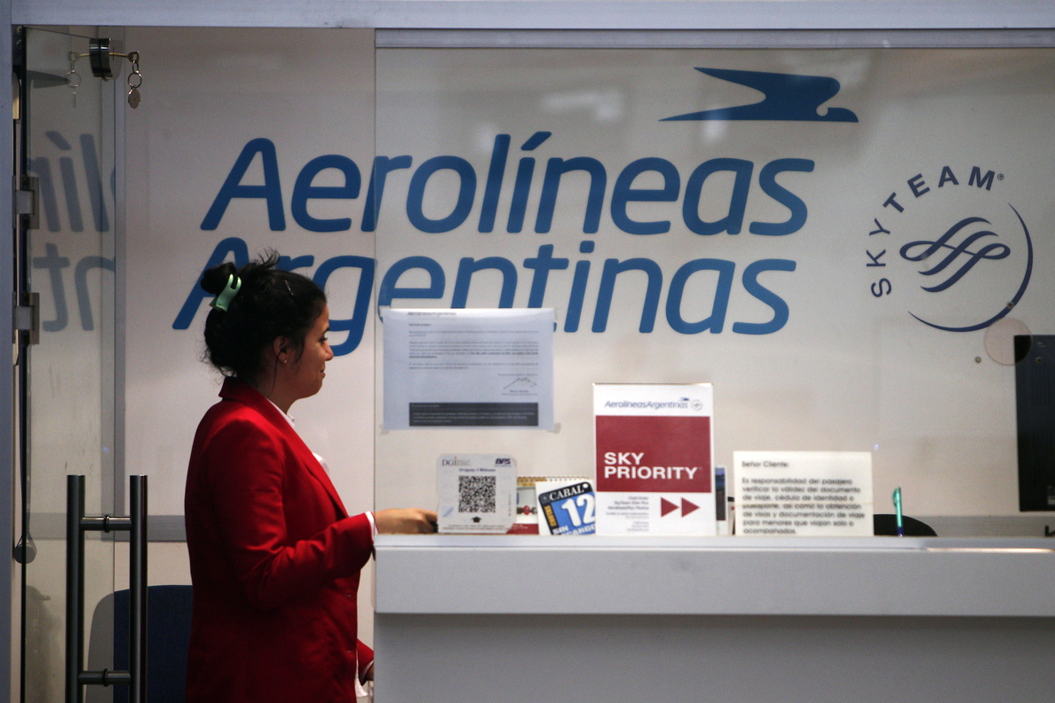 Aerolíneas Argentinas anuncia la cancelación de vuelos a Venezuela por seguridad