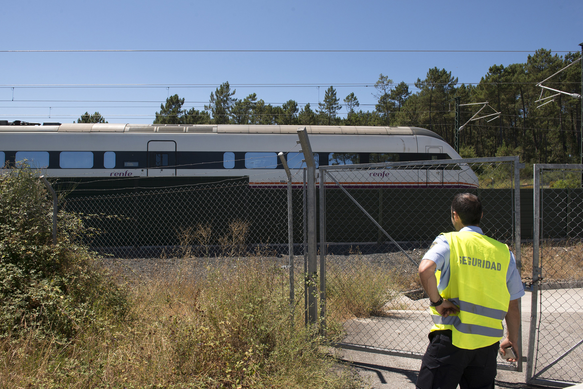 Renfe confirma víctimas mortales en el accidente ferroviario de O Porriño