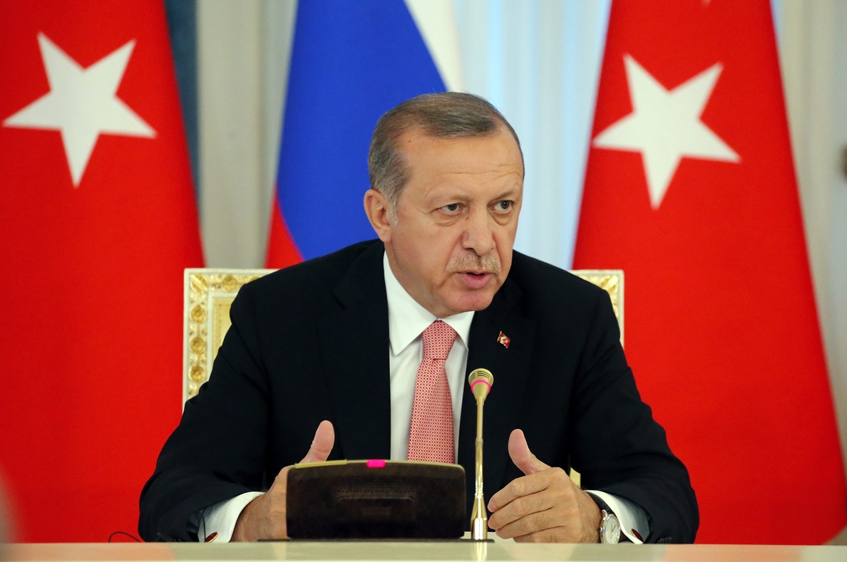 Ankara interviene 28 ayuntamientos por vínculos con el PKK o la red de Gülen