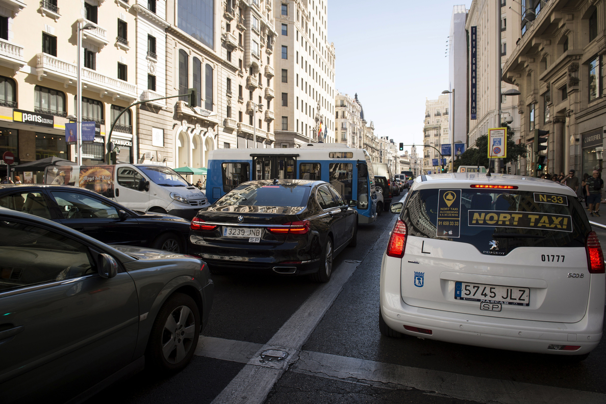 Dos accidentes en 15 minutos colapsan el tráfico en Madrid el Día Sin Coches