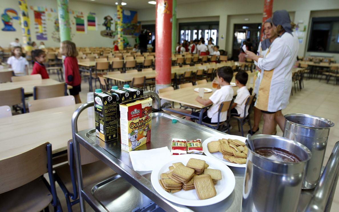Miles de firmas para acabar con el desperdicio de comida en los colegios