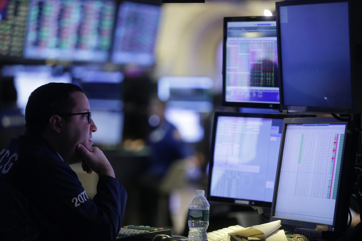Wall Street cambia de rumbo y el Dow Jones avanza un 0,22 %