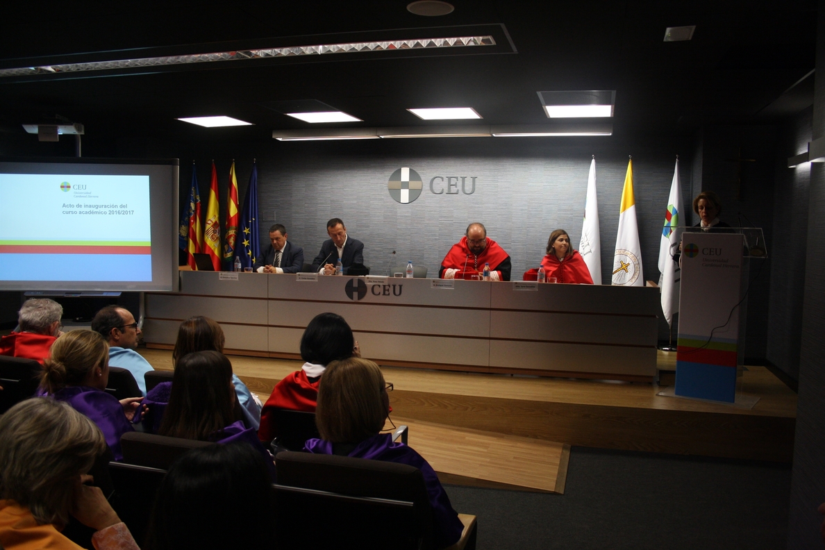 Rectora del CEU de Valencia reclama solucionar las prácticas sanitarias: «Nuestros estudiantes no pueden esperar más»