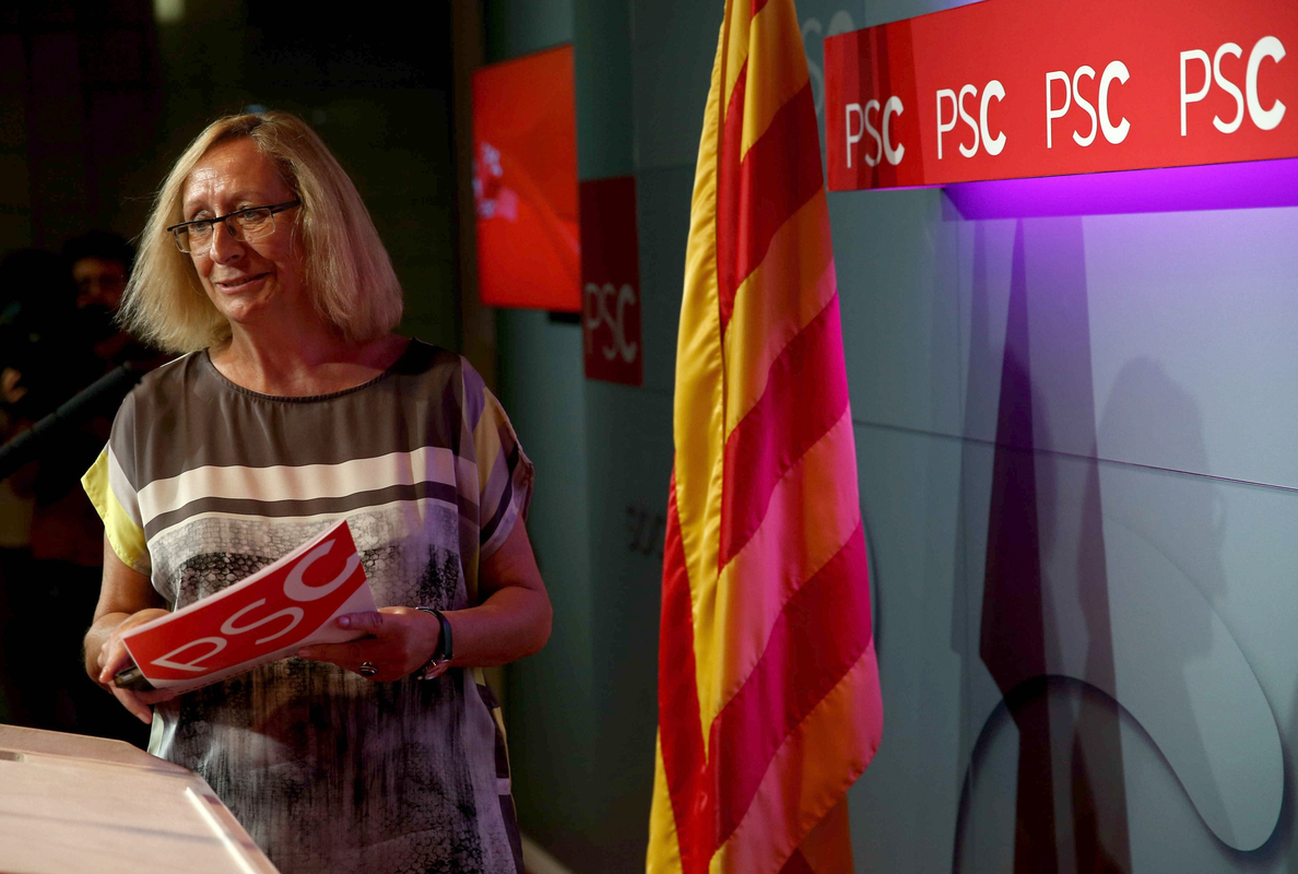 El PSC pide «no secuestrar la democracia» y dar voz a la militancia del PSOE