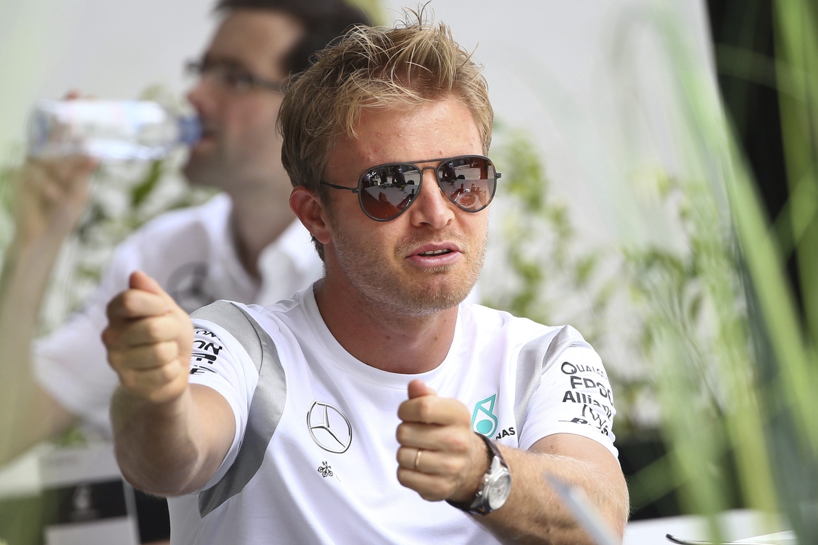 Rosberg: «Soy consciente de que soy líder, pero me concentro en cada carrera»