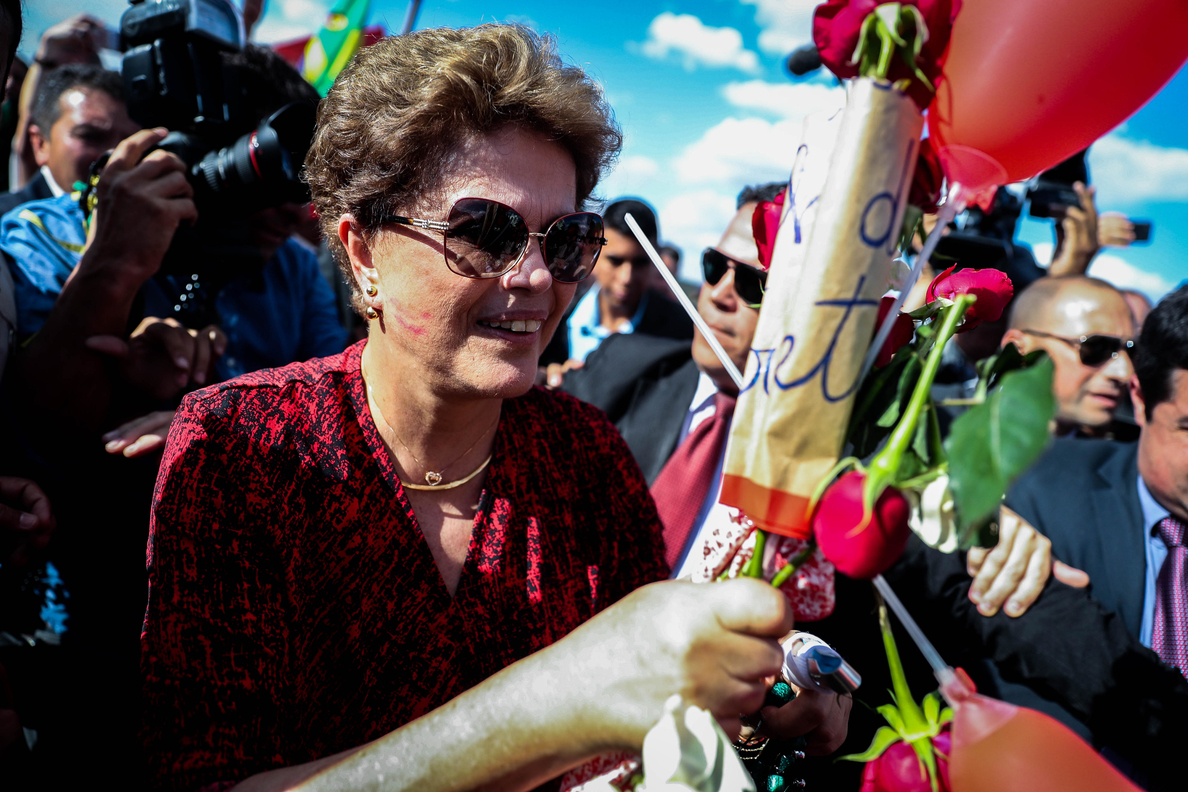 Rousseff vuelve a pedir al Supremo que anule su destitución