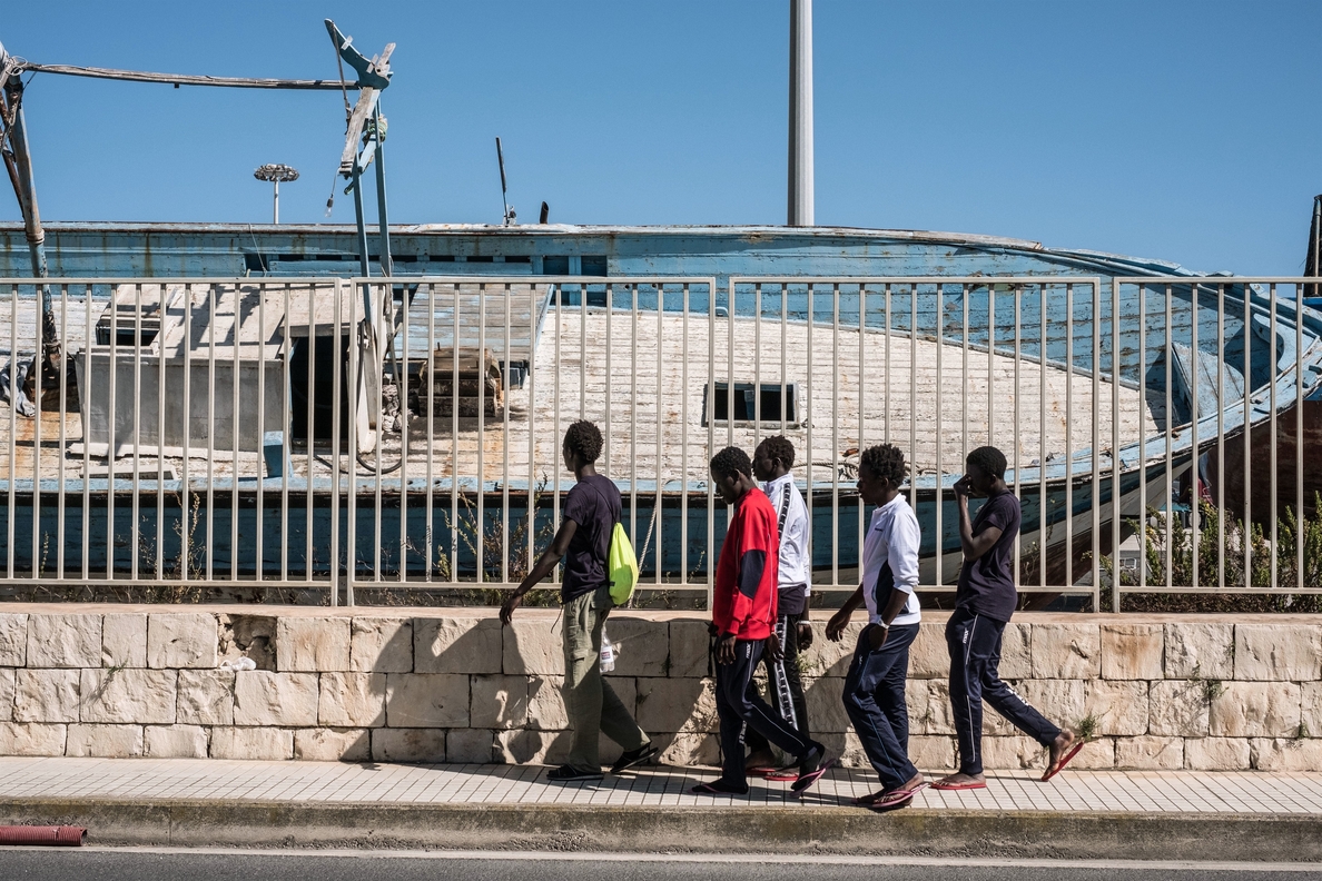 La llegada de niños sin acompañante a Italia ya supera las cifras totales de 2015