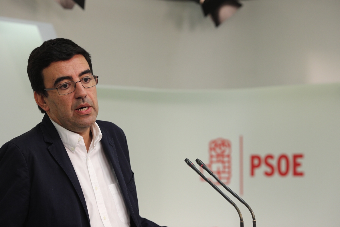 Jiménez (PSOE) dice que la abstención no admite interpretación y si el PSC no la acata habrá que «evaluar» la situación