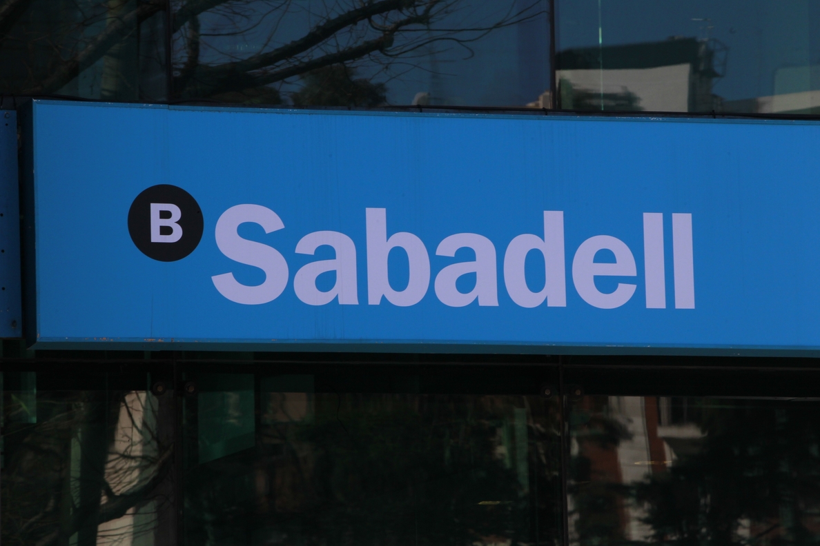 (Ampl.) Banco Sabadell gana 646,9 millones hasta septiembre, un 11,6% más