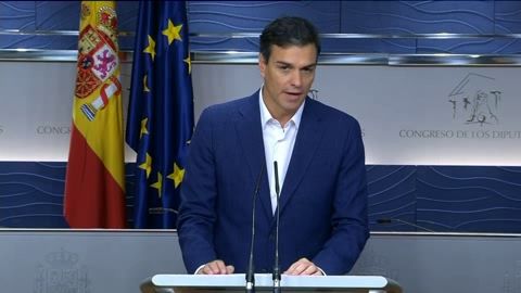 Pedro Sánchez renuncia a su escaño para evitar abstenerse ante Rajoy