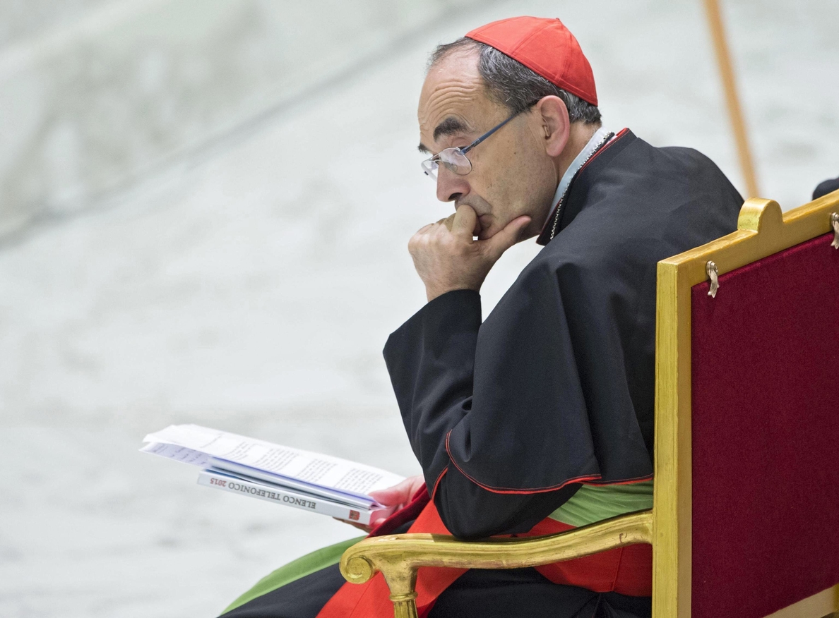 Los curas franceses, un día en penitencia por los casos de pederastia en la Iglesia