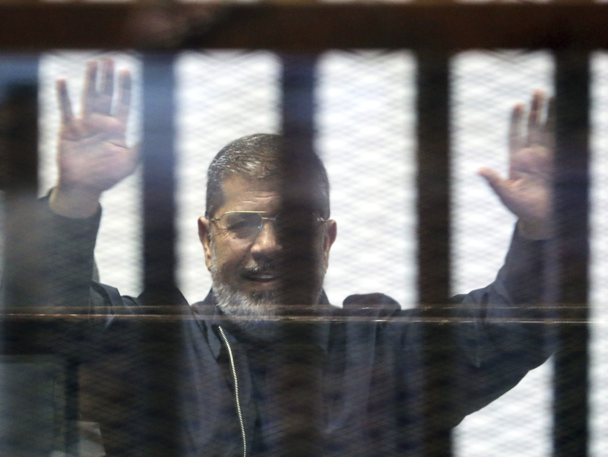 El expresidente Mursi se libra de otra cadena a muerte en Egipto