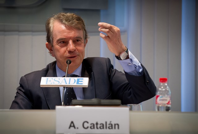 El hotelero Antonio Catalán denuncia la «explotación» que propicia la reforma laboral