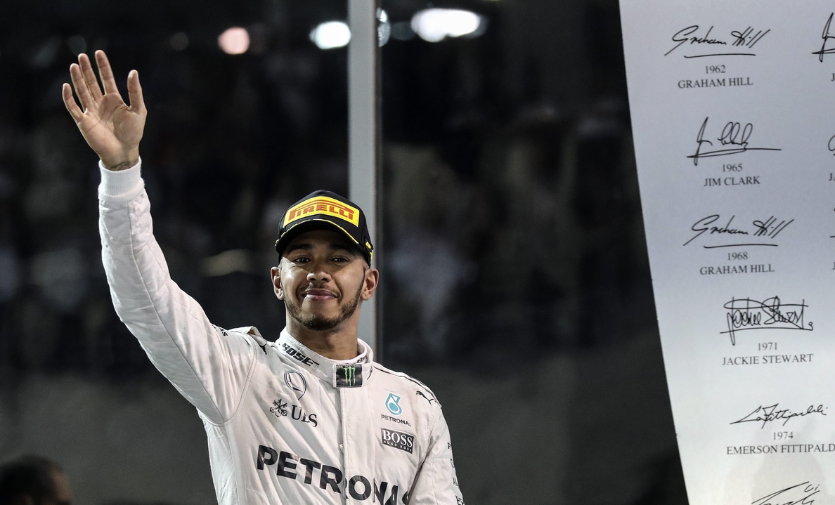 Los jefes de equipo eligen a Lewis Hamilton cómo mejor piloto de 2016