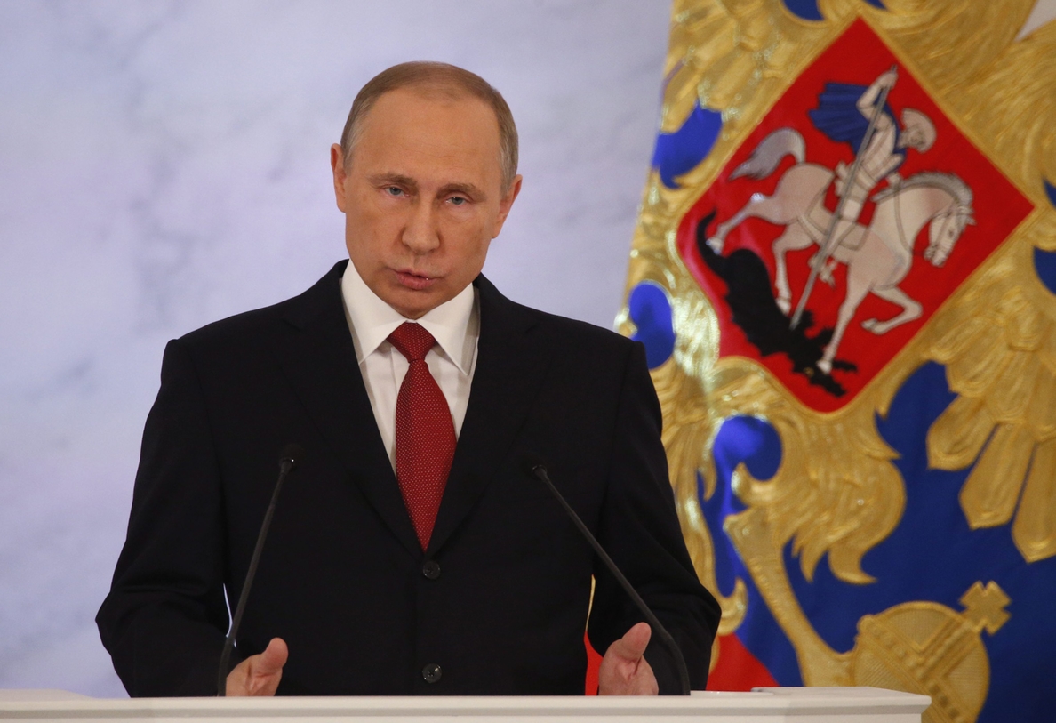 Putin reconoce que la crisis rusa se debe a problemas internos y no a las sanciones