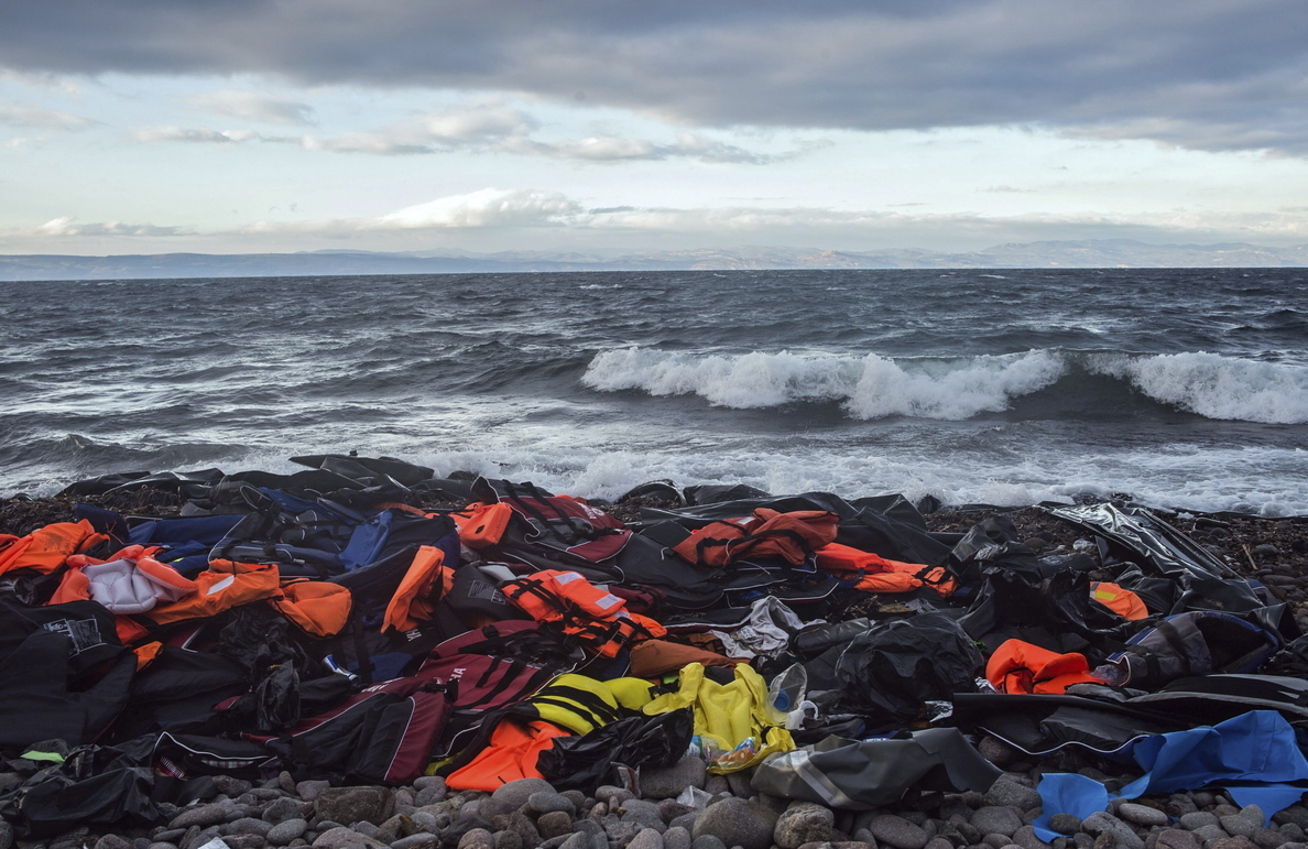 Fallecen 4.715 refugiados en Mediterráneo en 2016, 1.600 más que un año antes