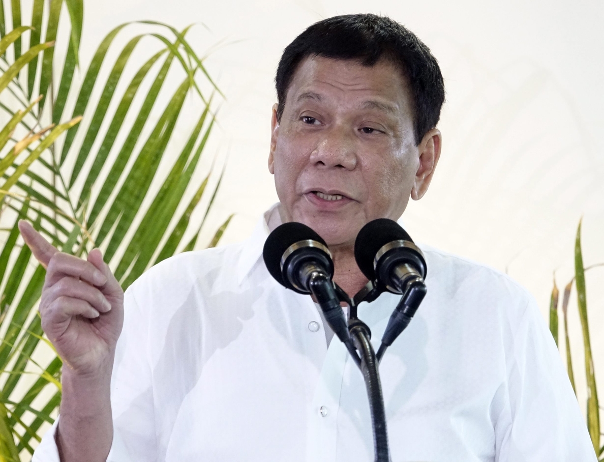 Acusan a Duterte de asesinato, tortura y rapto ante el defensor del pueblo