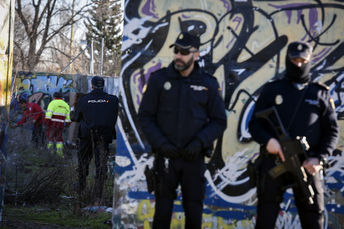 Los presuntos yihadistas de Madrid querían comprar granadas, fusiles y munición