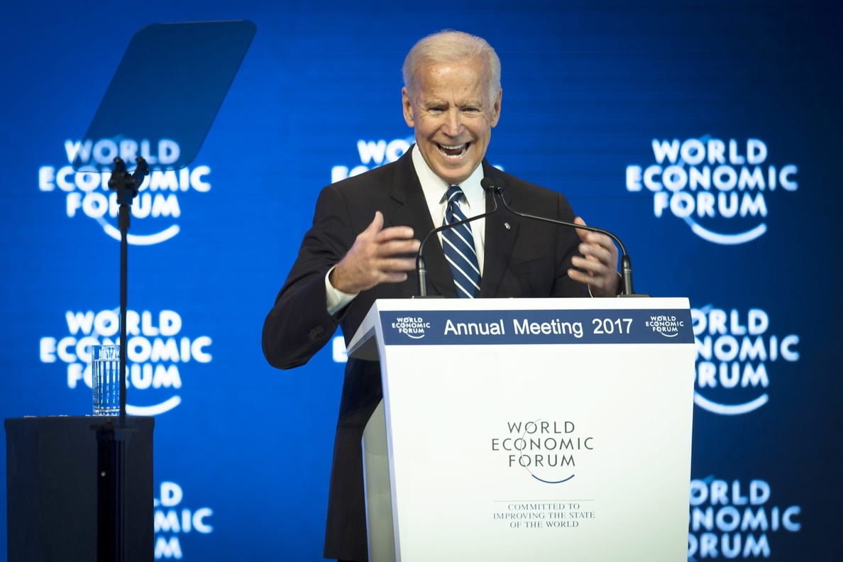 Biden acusa a Putin de querer el colapso del orden liberal y augura intromisiones en Europa