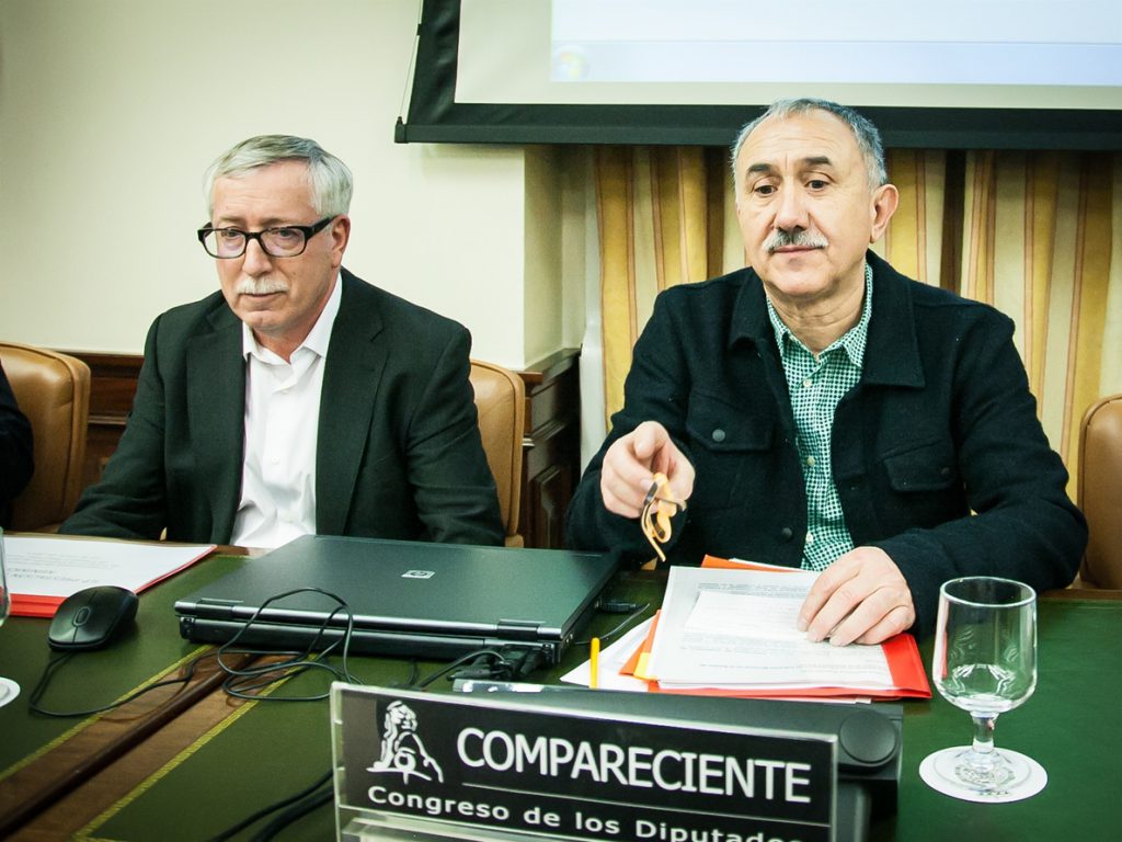 CC.OO. y UGT reclaman en el Congreso una renta mínima sin límite temporal para 2,4 millones de españoles
