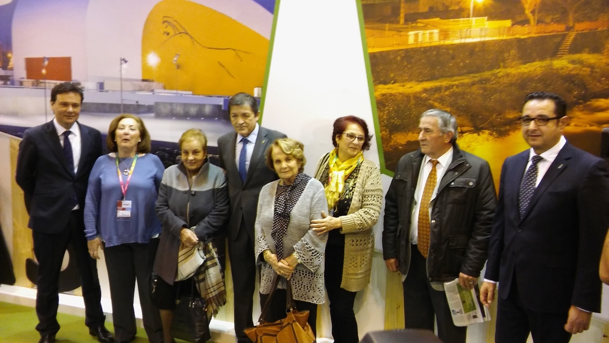 Fernández cree que Asturias «está en mejores condiciones que nunca» de captar más turistas extranjeros