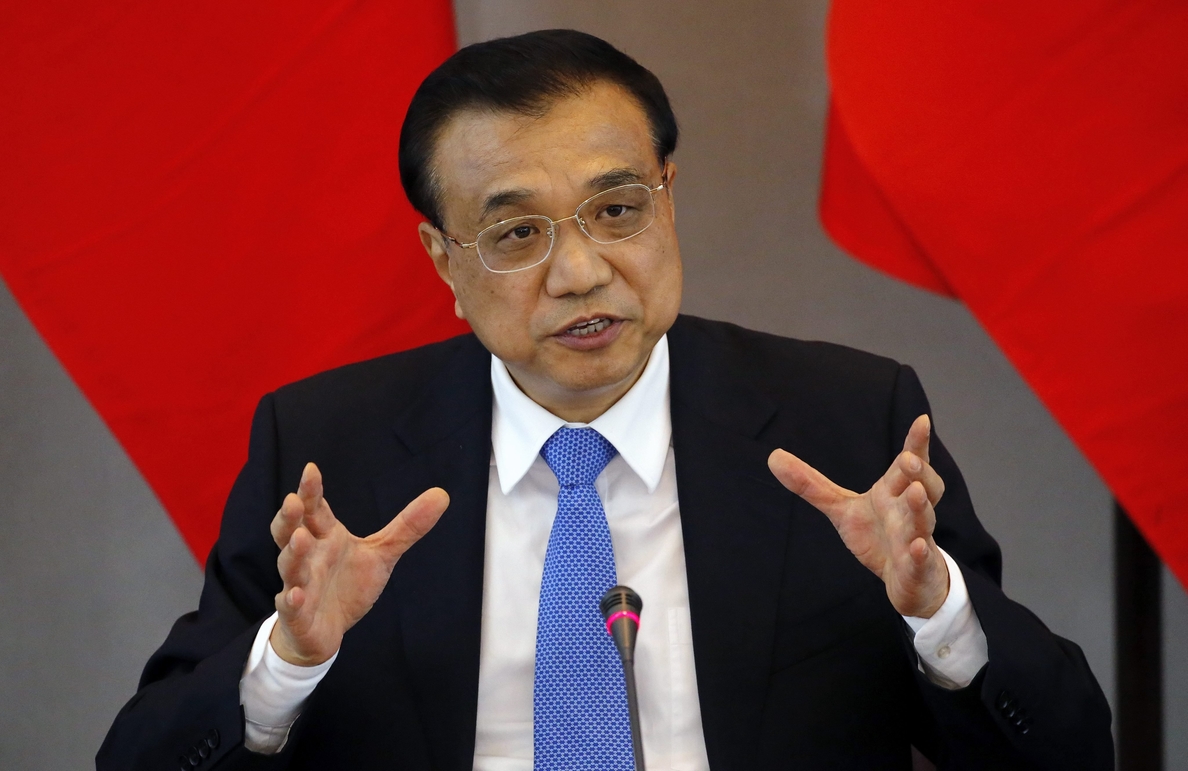 El primer ministro chino confía en que su país mantenga el crecimiento en 2017