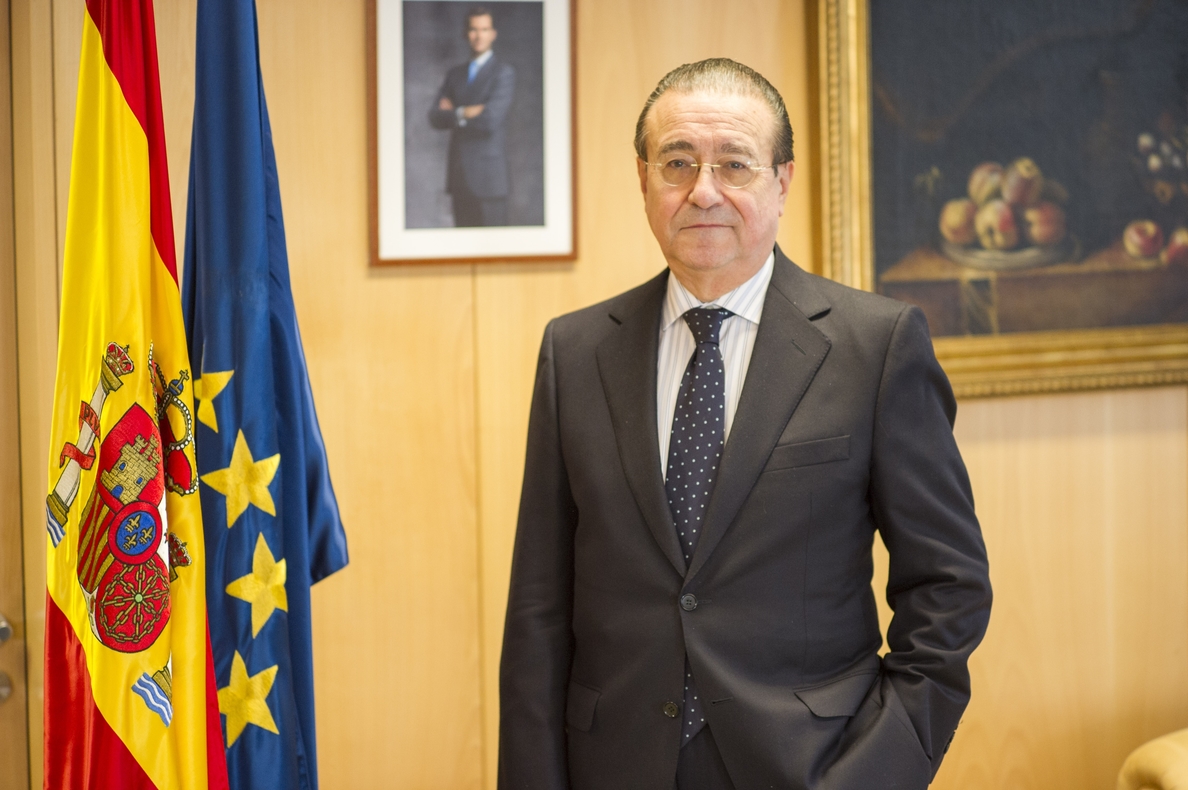 El Gobierno nombrará a Fernando Eguidazu nuevo consejero del Banco de España en sustitución de López Roa