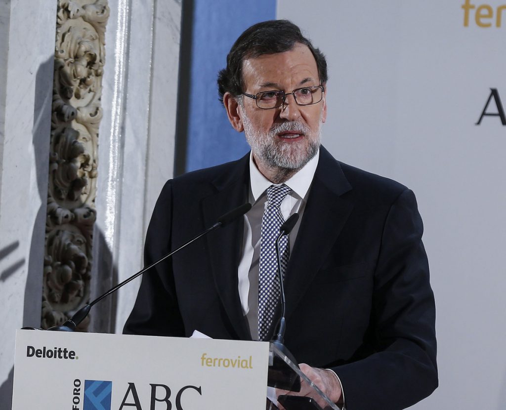Rajoy desvincula presentación de los presupuestos a tener el apoyo del PSOE