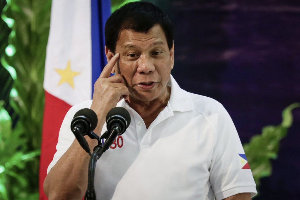 Duterte defiende su plan para restaurar la pena de muerte en Filipinas