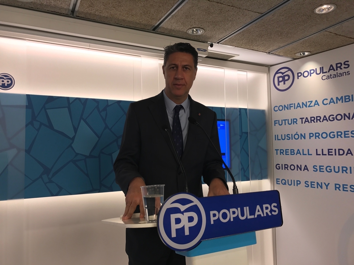 Albiol (PP) le dice a Puigdemont que se puede ahorrar el viaje si se reúne con Rajoy para plantear el referéndum