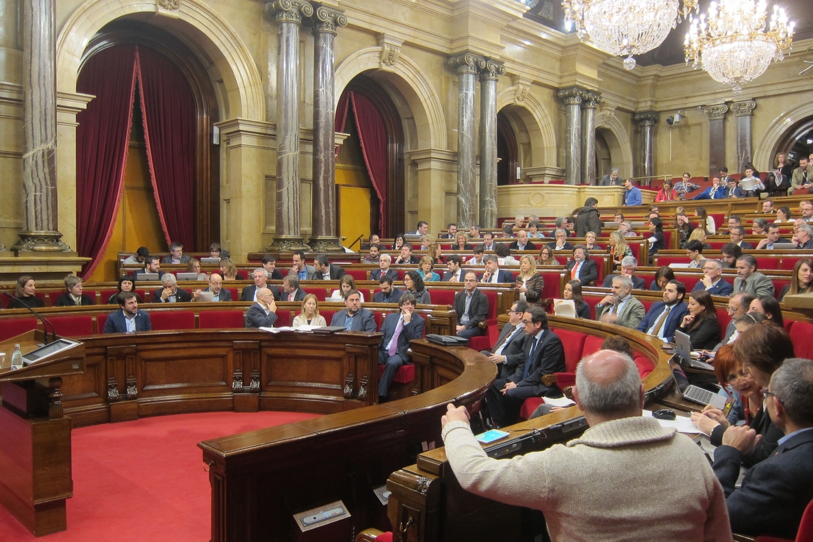 JxSí impulsará una comisión de investigación en el Parlament sobre la »Operación Cataluña»