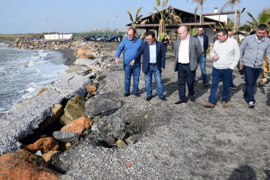 Heredia (PSOE) exige «inversiones inmediatas» para acondicionar las playas afectadas por el temporal en Málaga