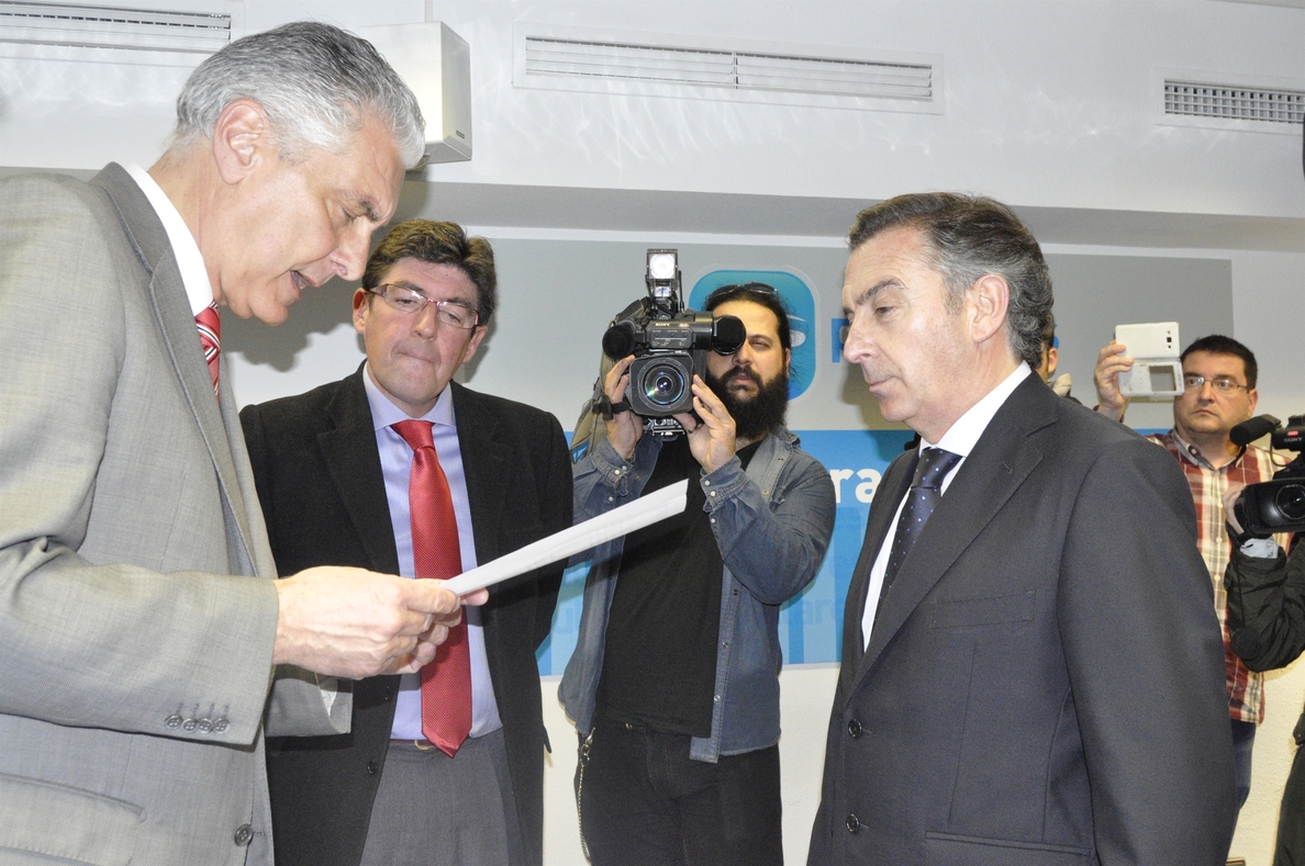 Alcalde de Tarazona presenta su candidatura a la Presidencia del PP Aragón avalado por 3.000 afiliados