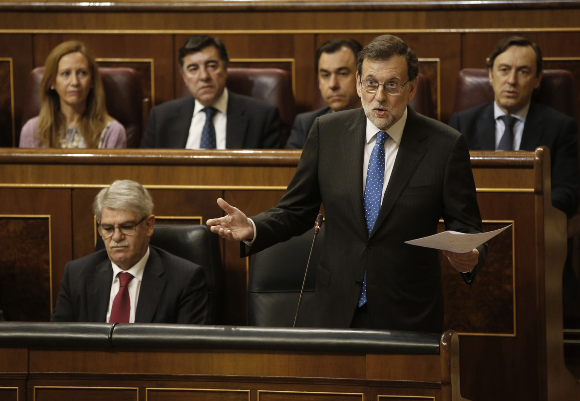 Rajoy da largas a Rivera con la comisión para investigar la financiación del PP