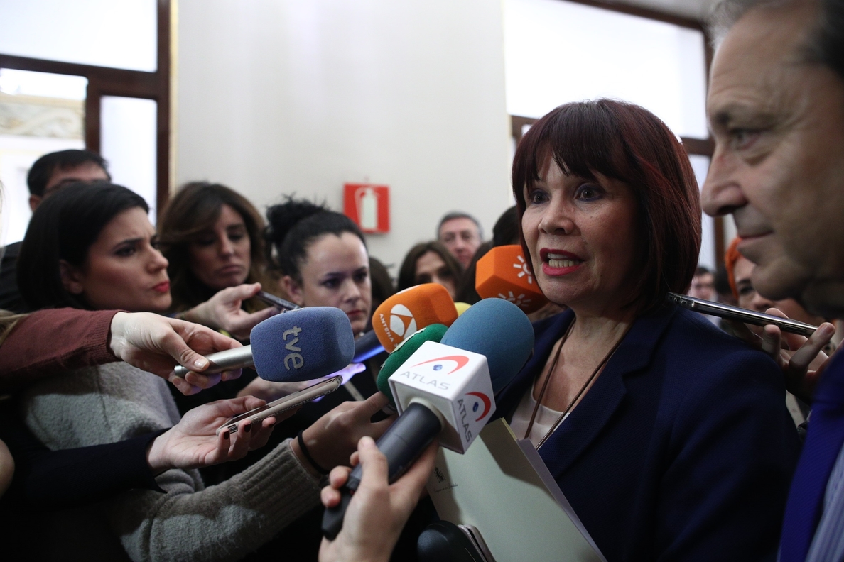 Presidenta del PSOE andaluz exige a Margarita Robles «respeto» a Mario Jiménez y a las normas internas: «No todo vale»