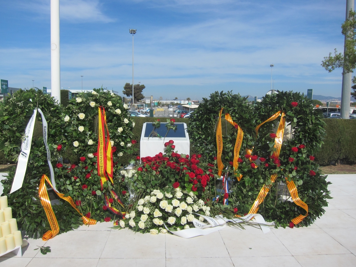 Las víctimas de Germanwings participan en un homenaje en Francia por el segundo aniversario del accidente
