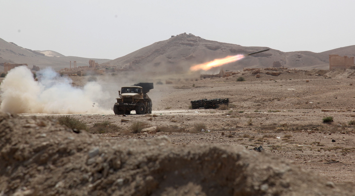 Las FSD niegan que los aviones de la coalición hayan atacado la presa del Éufrates