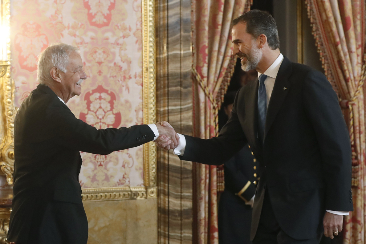 El Rey ensalza el español como «patrimonio común» para «comprender lo que somos»