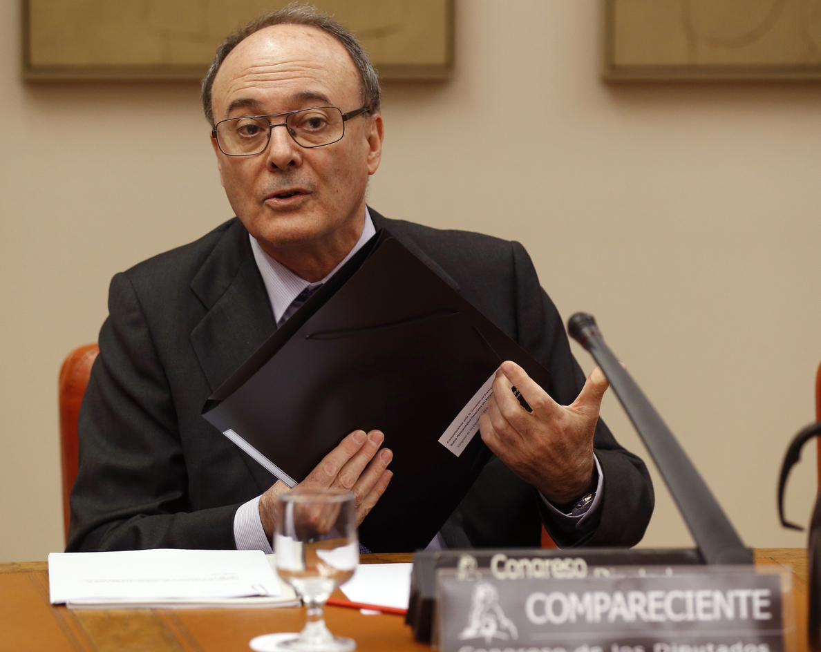 El Banco de España asegura que la elevada deuda es «una fuente de fragilidad» económica