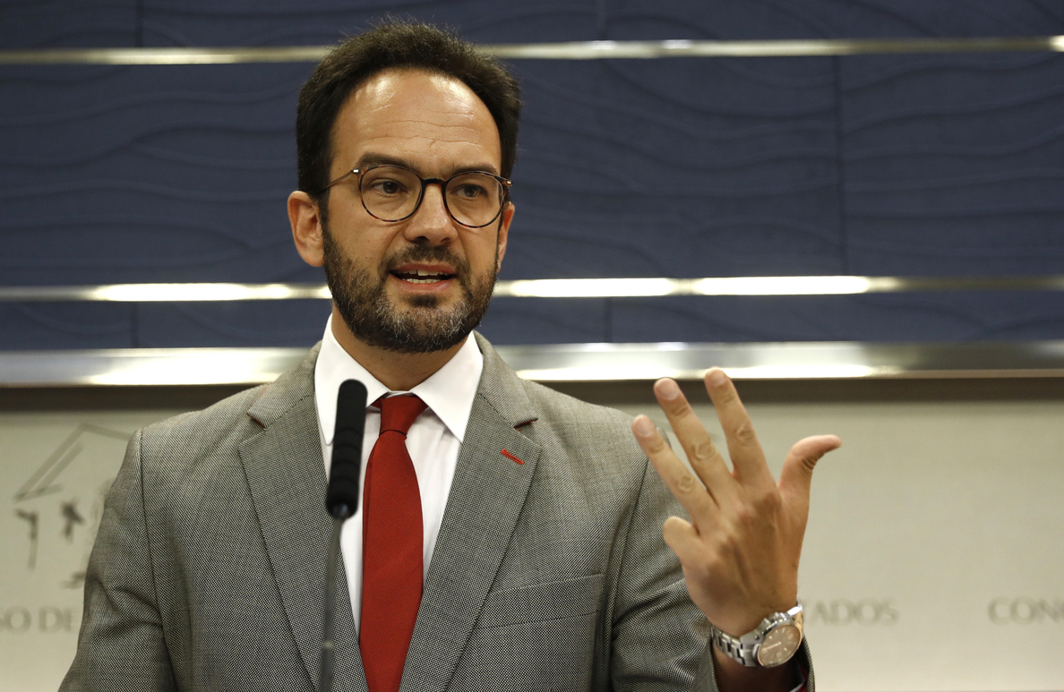 El PSOE exige al Gobierno que cese a Dancausa