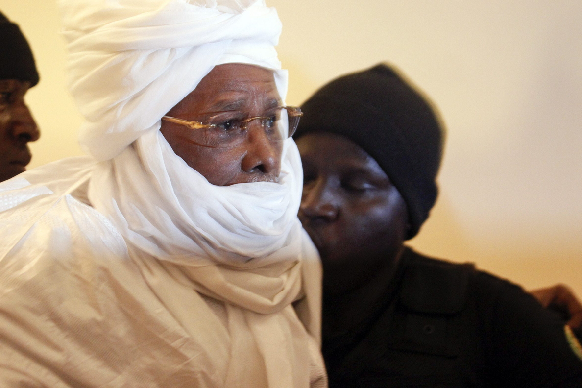 Confirman condena a cadena perpetua a Habré por crímenes contra la humanidad