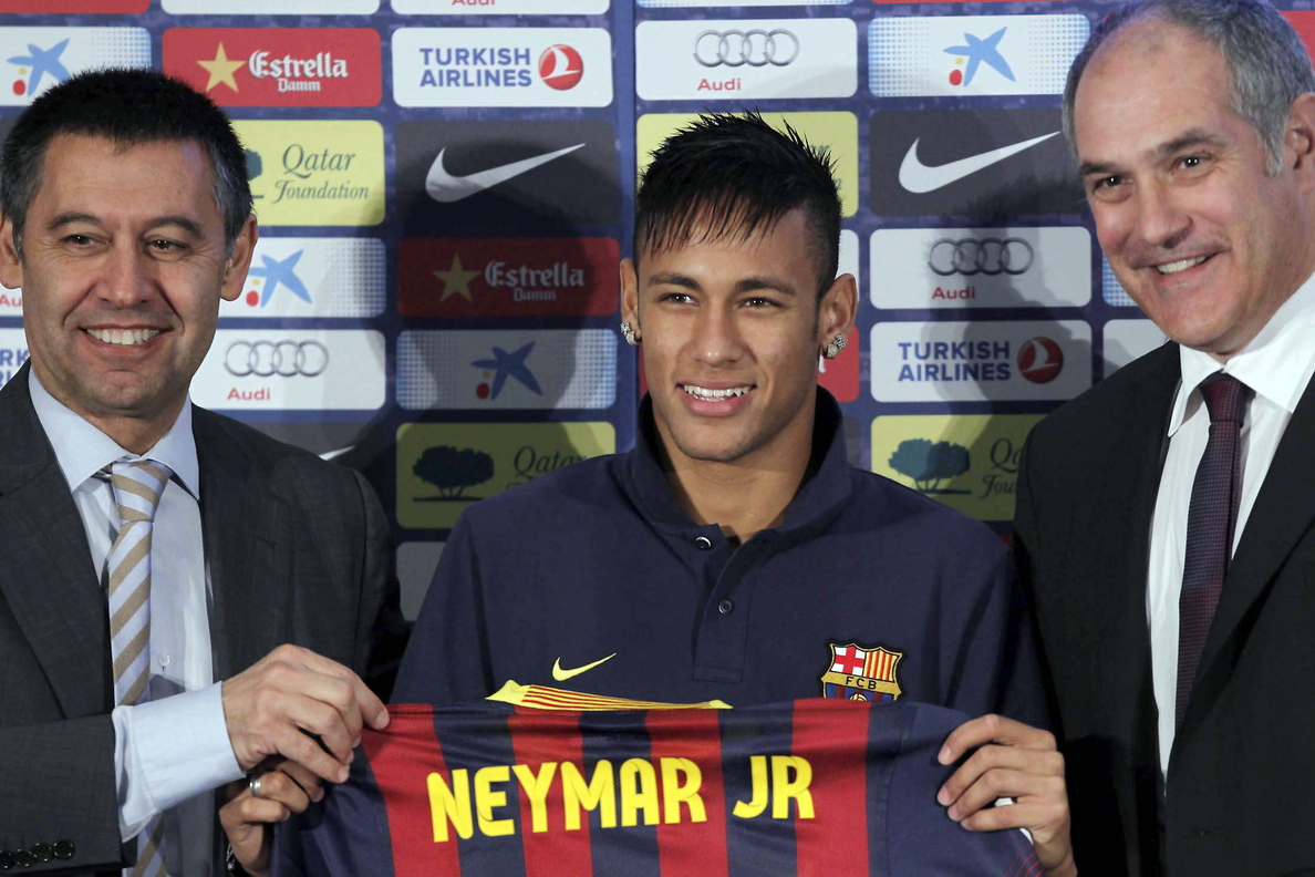 Josep Maria Bartomeu irá a juicio por el fichaje de Neymar