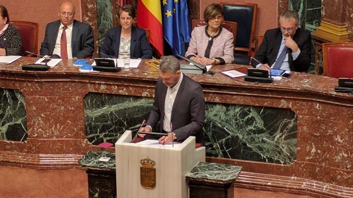 Podemos vaticina un «gobierno del pinganillo» en Murcia con un presidente copia del anterior «pero sin pilas»