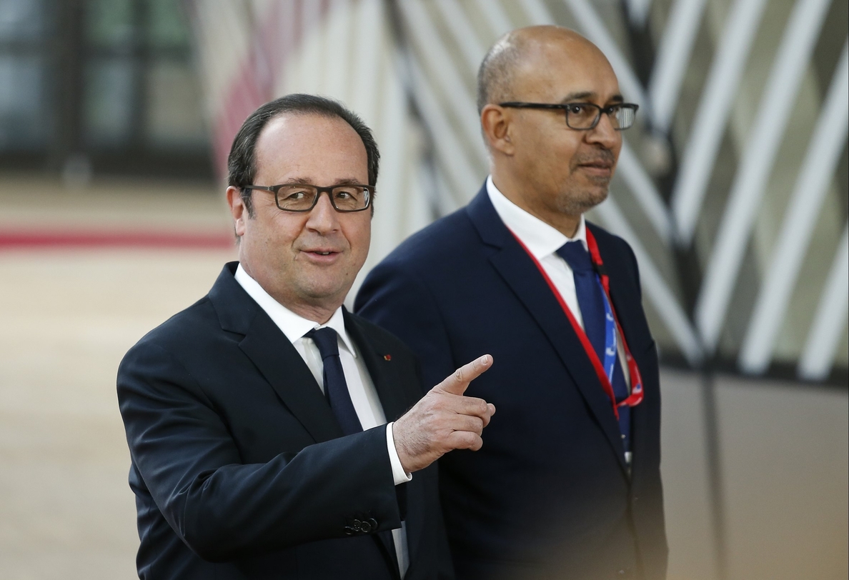 Hollande: El «brexit» tendrá un precio para R.Unido y la UE defenderá sus intereses